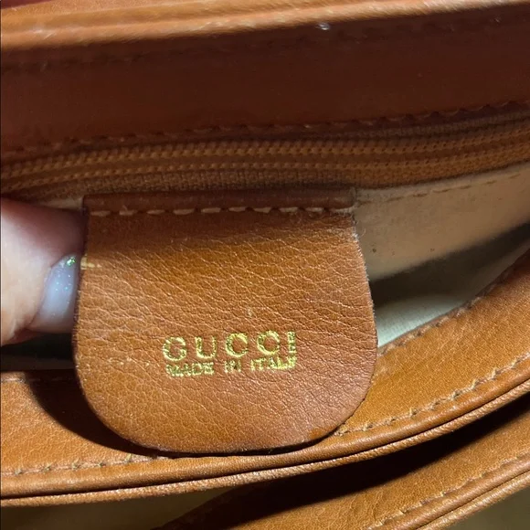Gucci Tan Leather Shoulder Bag - Picture 2 of 12